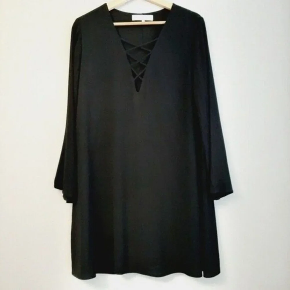 ASTR The Label Lace-Up Bell Sleeve Shift Dress Sz S - Picture 4 of 11